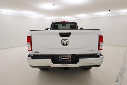 2020 RAM 2500 Tradesman Regular Cab 4X4 8' Box