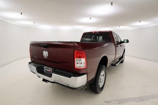 2021 RAM 2500 Tradesman Crew Cab 4x4 8' Box