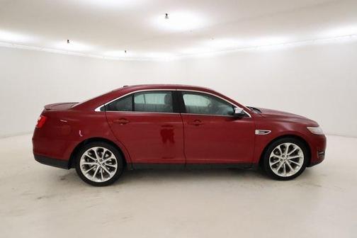 2016 Ford Taurus Limited