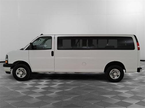 2022 Chevrolet Express 3500 RWD 3500 Extended Wheelbase LT