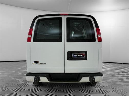 2024 Chevrolet Express 2500 RWD 2500 Regular Wheelbase WT