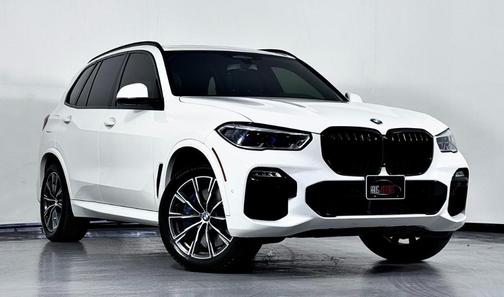 2020 BMW X5 M50i