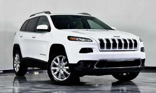 White 2015 Jeep Cherokee Limited 4WD