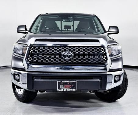 2018 Toyota Tundra SR5