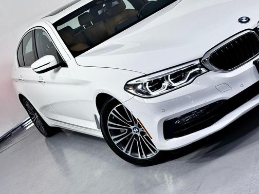 2017 BMW 540 i xDrive