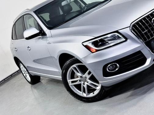 2015 Audi Q5 2.0T Premium Plus