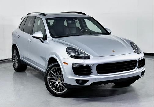 2018 Porsche Cayenne Base