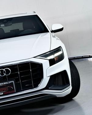 2020 Audi Q8 55 Premium Plus