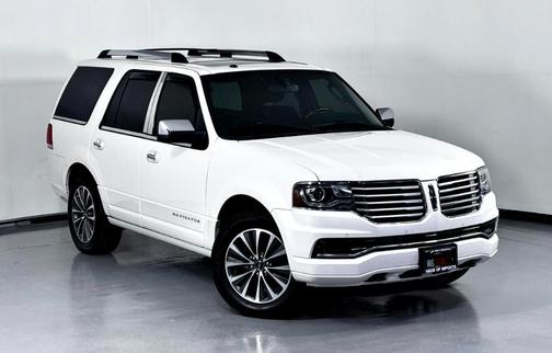 2015 Lincoln Navigator Base