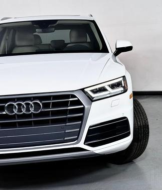 2018 Audi Q5 2.0T Premium Plus