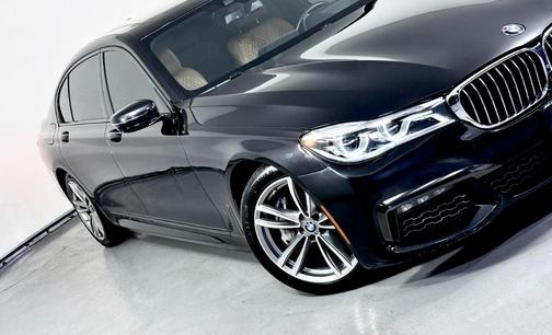 2019 BMW 750 i xDrive