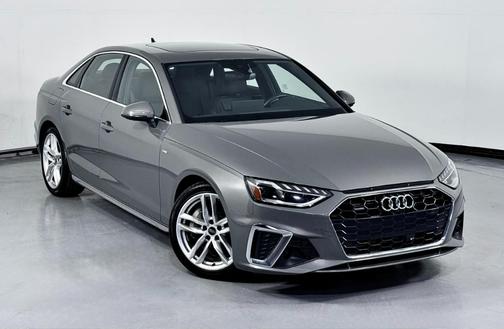 2023 Audi A4 45 S line quattro Premium