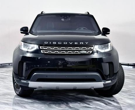 Santorini Black 2017 Land Rover Discovery HSE