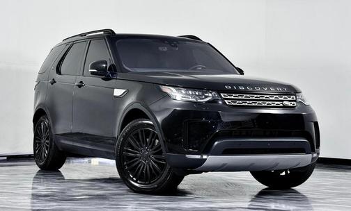 Santorini Black 2017 Land Rover Discovery HSE