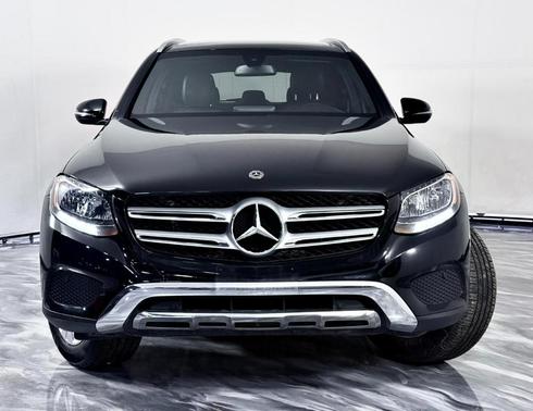 2018 Mercedes-Benz GLC 300 Base 4MATIC