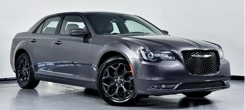 2019 Chrysler 300 S