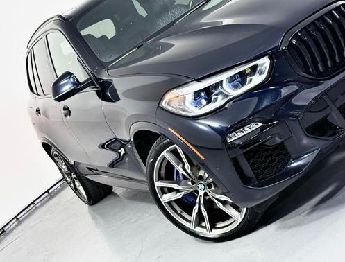 2020 BMW X5 M50i