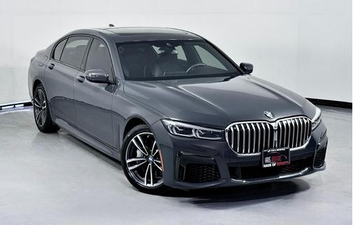 2021 BMW 750 i xDrive