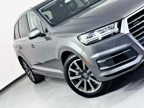 2017 Audi Q7 3.0T Prestige