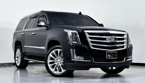 2017 Cadillac Escalade Luxury