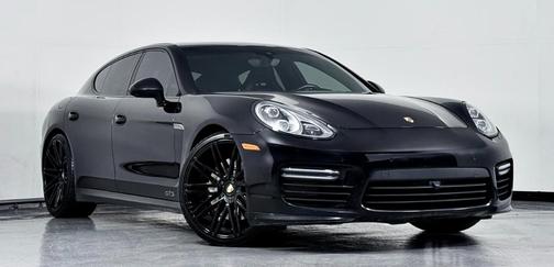 2015 Porsche Panamera GTS