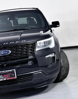 2018 Ford Explorer sport