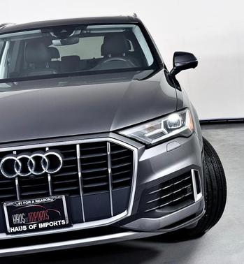 2021 Audi Q7 55 Premium Plus