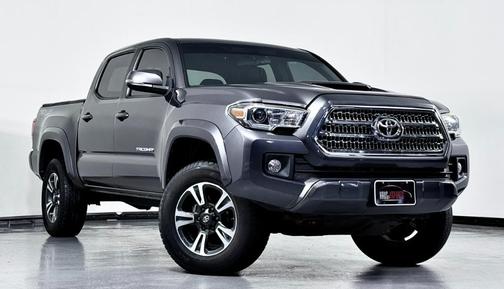 2017 Toyota Tacoma SR5