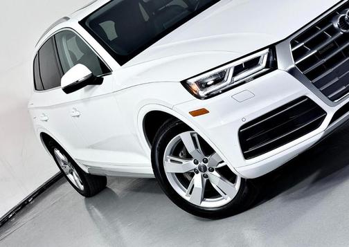 2018 Audi Q5 2.0T Premium Plus