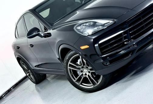 2020 Porsche Cayenne AWD
