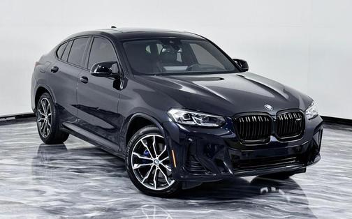 Black 2023 BMW X4 M40i