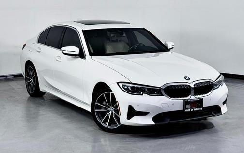 2019 BMW 330 i