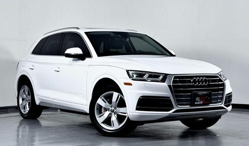 2018 Audi Q5 2.0T Premium Plus