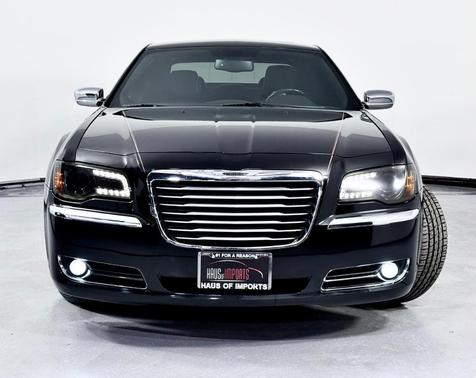 2014 Chrysler 300C Base