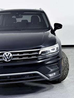 2018 Volkswagen Tiguan 2.0T SEL Premium