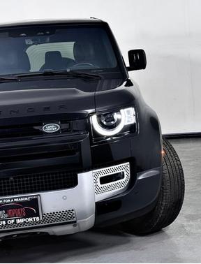 2022 Land Rover Defender 110 S