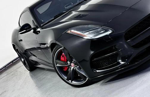 2020 Jaguar F-TYPE R