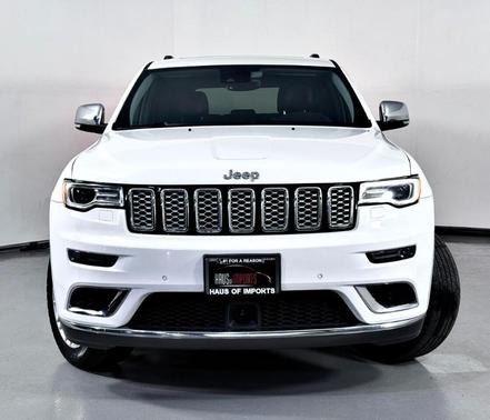 2018 Jeep Grand Cherokee Summit