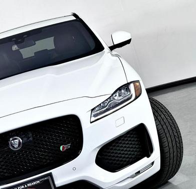 2018 Jaguar F-PACE S