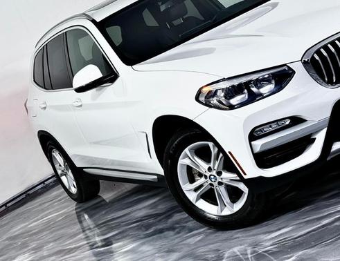 White 2019 BMW X3 xDrive30i