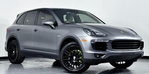 2017 Porsche Cayenne S