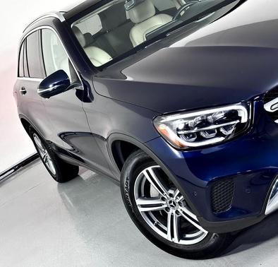 2021 Mercedes-Benz GLC 300 Base 4MATIC