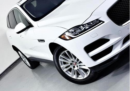 2018 Jaguar F-PACE 25t Prestige