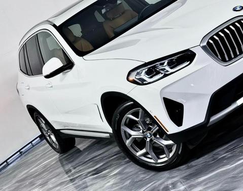 White 2023 BMW X3 xDrive30i