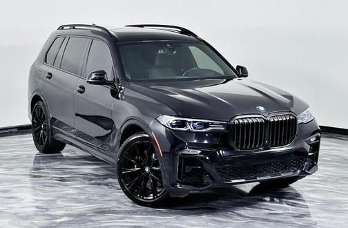 Black 2021 BMW X7 M50i