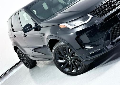 2022 Land Rover Discovery Sport R-Dynamic SE