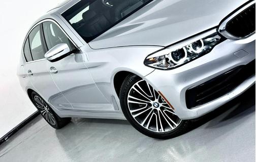 2019 BMW 530 i
