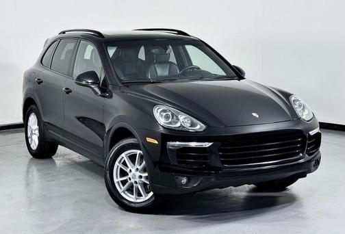 2016 Porsche Cayenne Base