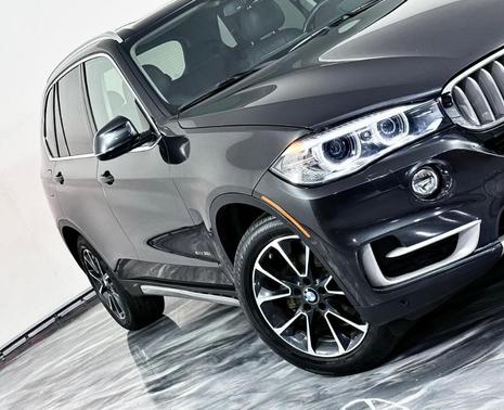 Gray 2016 BMW X5 xDrive35i
