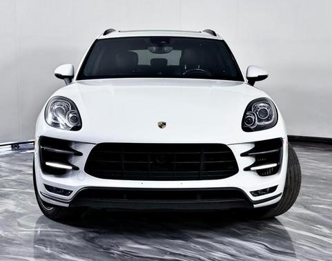 White 2018 Porsche Macan Turbo